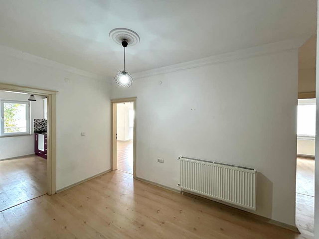 ÜNİVERSİTE MAHALLESİ'NDE 3+1 SATILIK DAİRE