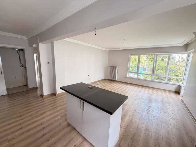 ÇANKAYA’DA EN ÜST KAT 3+1 | 90 M² NET | BALKONLU | KREDİYE UYGUN