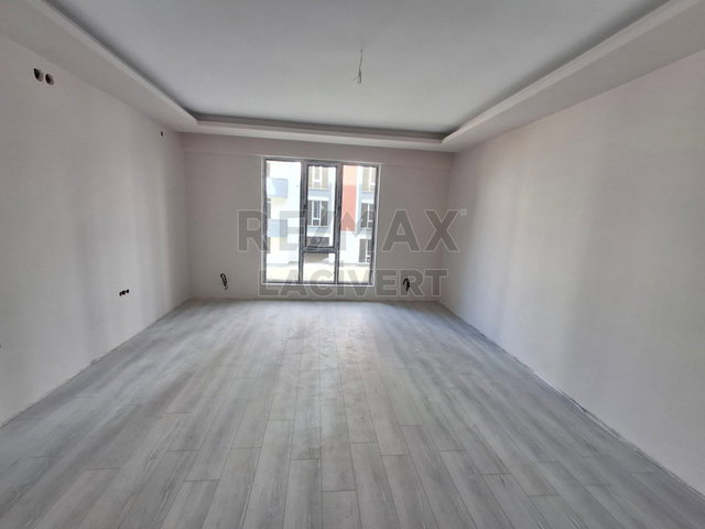 RE/MAX LACİVERT'TEN YILDIZKENT ZİRVE ATAKÖY'DE SATILIK 3+1 DAİRE