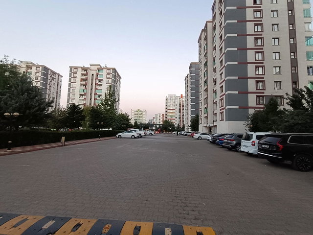 ŞEHRİ EMİN 1 KONUTLARINDA KİRALIK 4+1 DAİRE | 7. KAT | 220 M