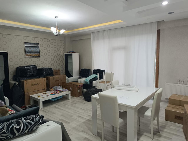 ŞEHRİ EMİN 1 KONUTLARINDA KİRALIK 4+1 DAİRE | 7. KAT | 220 M