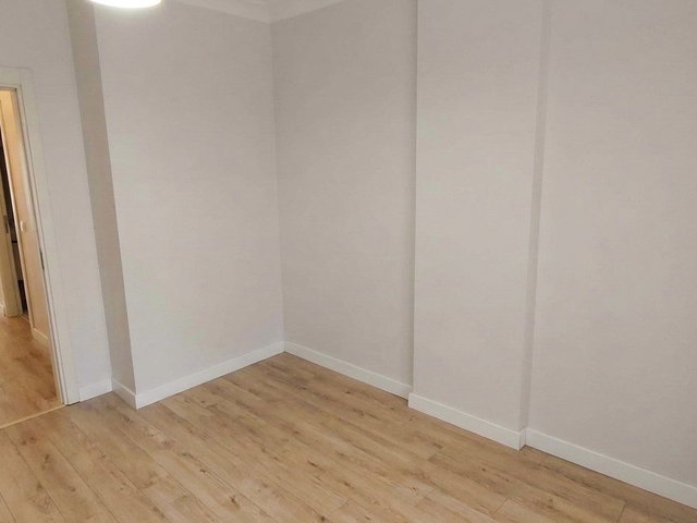 MALTEPE BAĞLARBAŞI ŞEHİT MÜCAHİT SOKAKTA 2+1 SATILIK DAİRE