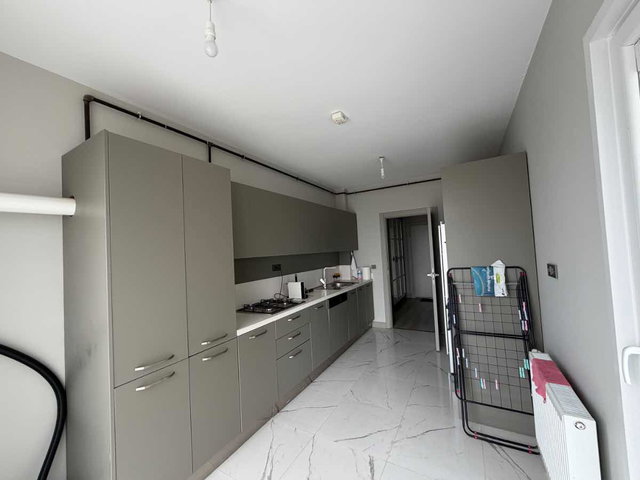 MEYDAN ARDIÇLI  KAPALI MUTFAK  2+1 SATILIK DAİRE