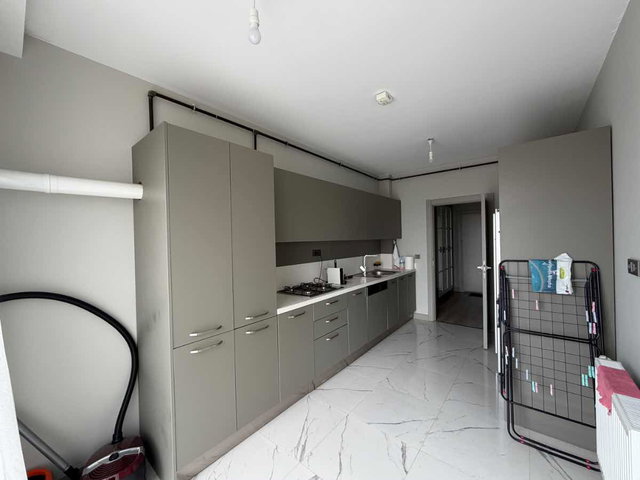MEYDAN ARDIÇLI  KAPALI MUTFAK  2+1 SATILIK DAİRE