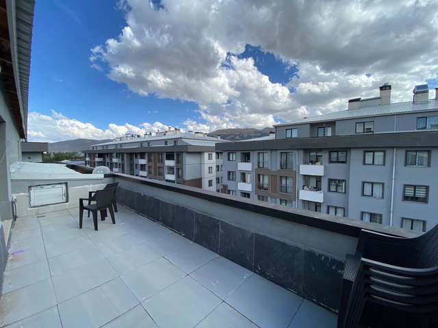 REMAX ARTIS'DEN MGS KENT'TE SATILIK 5+1 DUBLEKS DAIRE