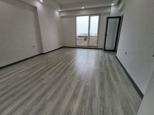 REMAX LAND'TEN HÜRRİYET MAH. İZSİZ TOWERS'TA KİRALIK 2+1 DAİRE