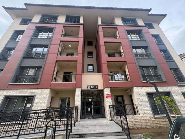REMAX İLKE'DEN HİLALKENT'TE 3+1 KİRALIK DAİRE