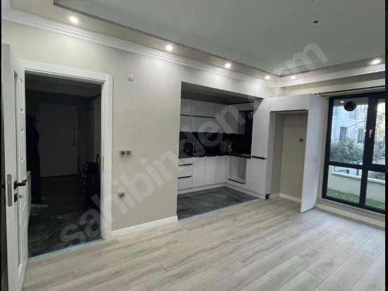 RE/MAX ŞEHİR'DEN ADNAN MENDERES MAHALLESİNDE SATILIK 1+1 DAİRE