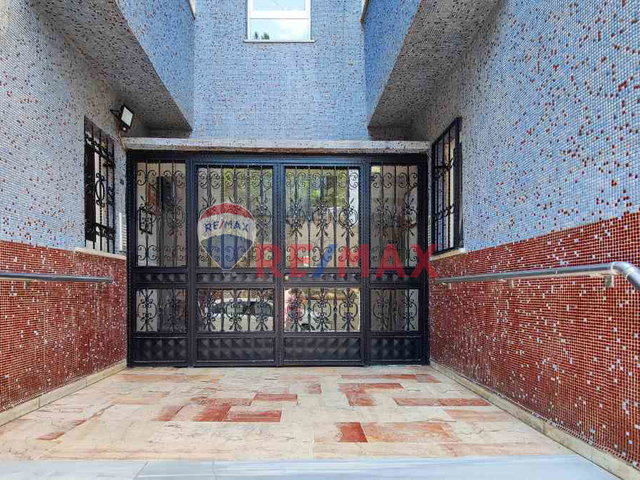 ATAKENT ÖZKONAK PARKINA KOMŞU YEŞILLIKLER IÇINDE 2+1 KIRALIK