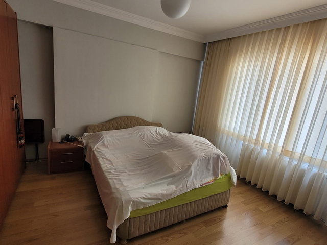 NURAN KARABAŞ ÇEKMEKÖY PARADISE CITY METROYA YÜRÜME MESAFESI 3+1 KIRALIK