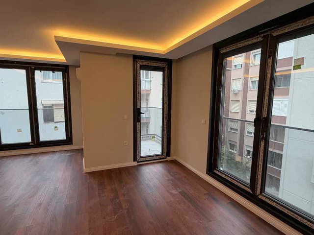 PENDİK BATI MAHALLESİ’NDE SAHİLE 100 MT | 95 M² NET | KAPALI OTOPARKLI 3+1