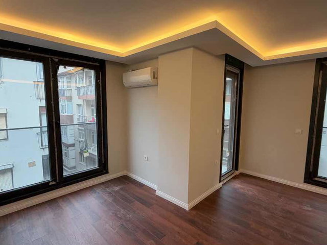 PENDİK BATI MAHALLESİ’NDE SAHİLE 100 MT | 95 M² NET | KAPALI OTOPARKLI 3+1