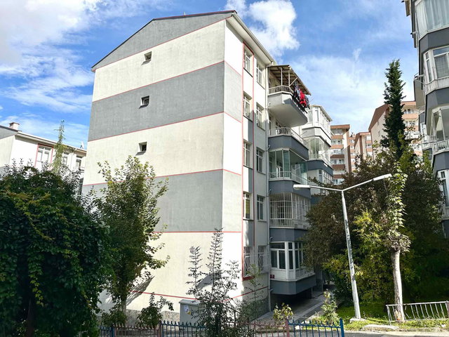 BATIKENT ÖZPETEK 7 SİTESİ’NDE KİRALIK 3+1 DAİRE