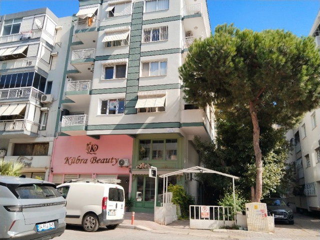 BOSTANLI’DA YENI TADILATLI, KIRALIK 3+1 DAIRE