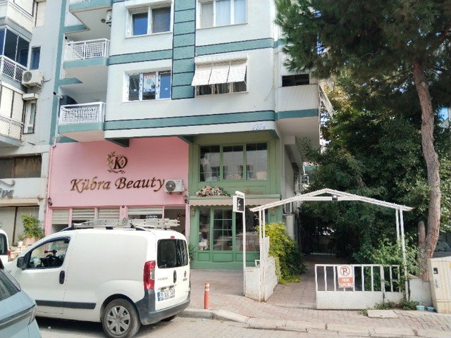 BOSTANLI’DA YENI TADILATLI, KIRALIK 3+1 DAIRE