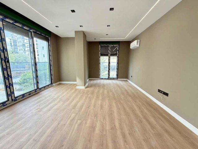 KADIKÖY FENERYOLU'NDA MUHTEŞEM KONUMDA SIFIR BİNA 2+1 DAİRE