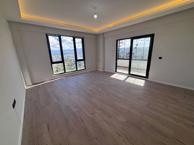 DERECİK’TE SIFIR 2+1 | 5. KAT | 2 BANYO | 3 CEPHELİ | BALKONLU