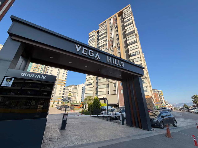 VEGA HİLLS’TE SATILIK ULTRA LÜKS 4,5+1 | 16. KAT | DENİZ MANZARALI