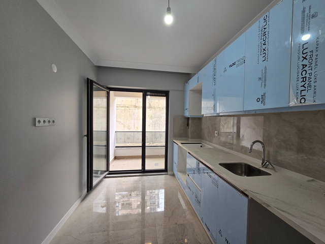 İZMİT GÜNDOĞDU ŞEHİR HASTANESİNE YAKIN SATILIK 2+1 DAİRE
