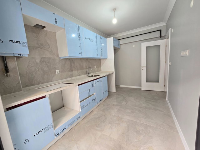 İZMİT GÜNDOĞDU ŞEHİR HASTANESİNE YAKIN SATILIK 2+1 DAİRE