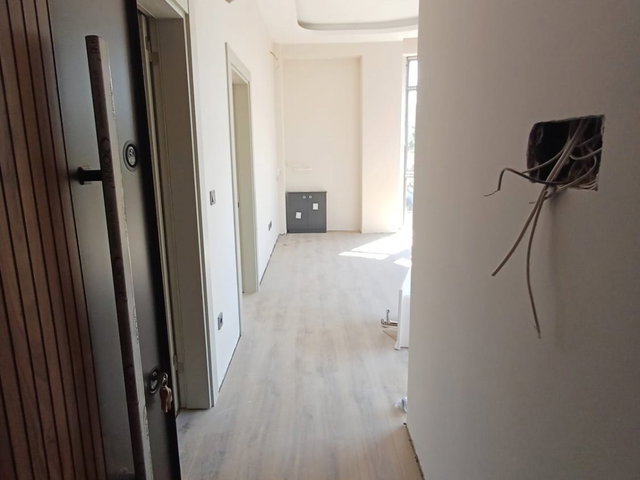 REMAX ŞEHİR DEN BİLGİÇ MEYDAN DA 1+1 SATILIK KÖŞE DAİRE