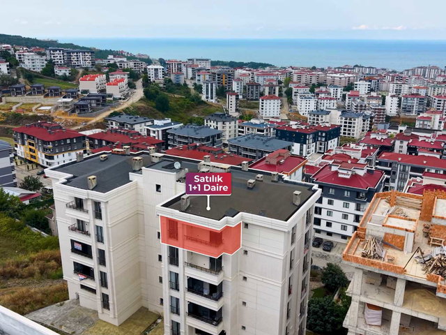 HÜSEYIN BOYLU'DAN PANORAMIK DENIZ MANZARALI GENIŞ BALKONLU DAIRE