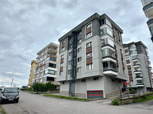 1 NOLU BEŞİRLİ MAHALLESİ 24 EVLER SİTESİNDE SATILIK 3+1 DAİRE