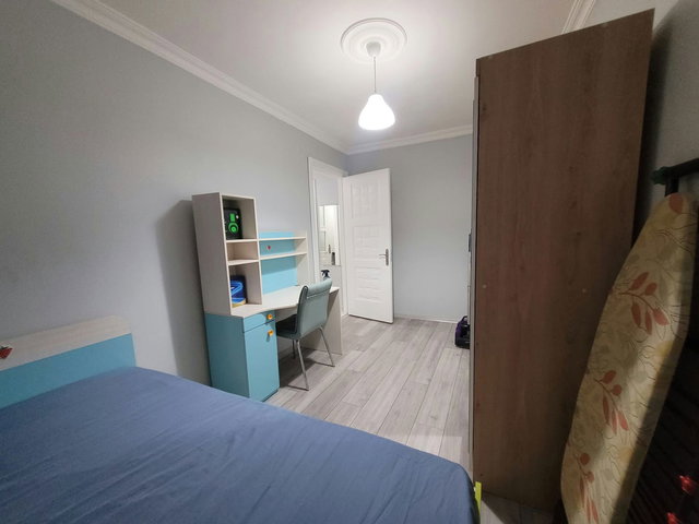 MALTEPE’DE EŞYALI 1+1 KİRALIK DAİRE | BALKONLU, KOMBİLİ, GİRİŞ KAT