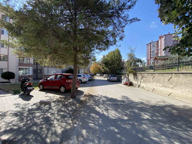 ETIMESGUT ERYAMAN MERKEZI KONUNUMDA 3+1 SATILIK DAIRE