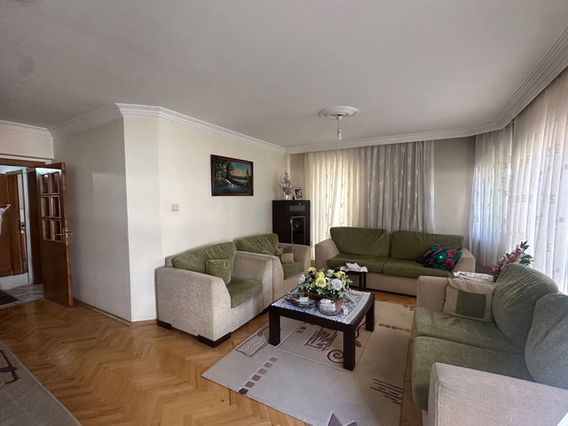 NACİ ÇAKIR MAHALLESİ’NDE SATILIK 3+1, 140 M2 KONUT