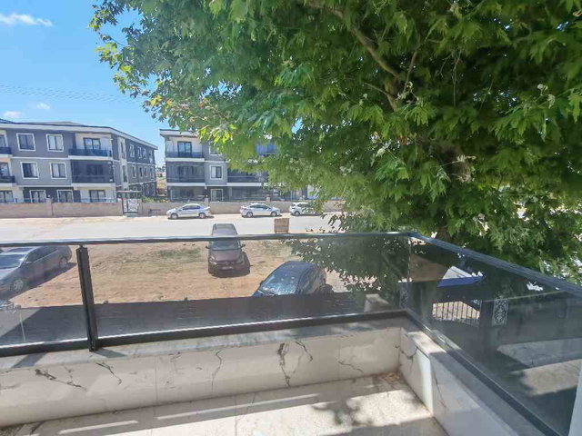 KARASU'DA HAVUZLU SİTEDE YERDEN ISITMA ARAKAT LÜKS KİRALIK DAİRE