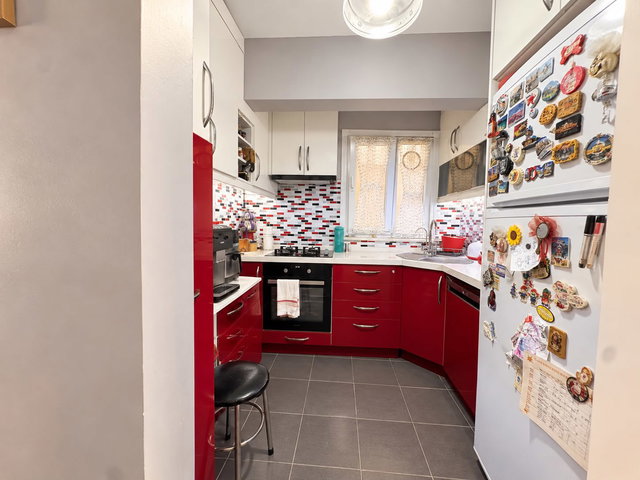 BAKIRKÖY YENİMAHALLEDE ULAŞIMIN MERKEZİNDE MASRAFSIZ 2+1