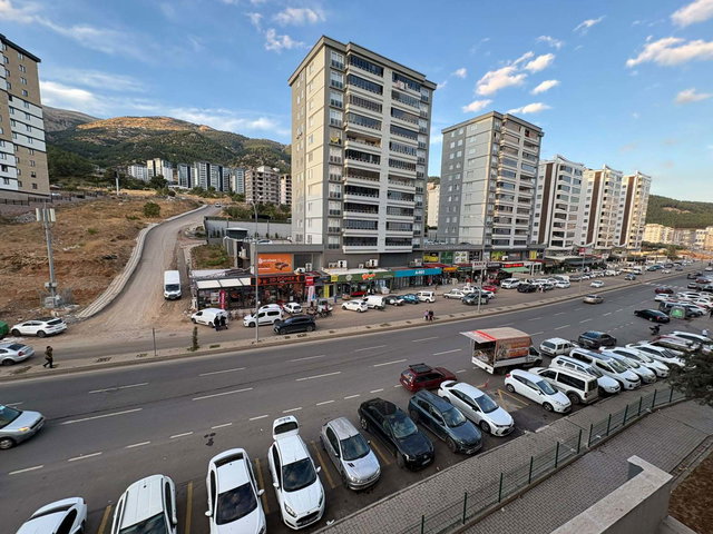 KUZEY ÇEVRE YOLU TOKİ'DE 3+1 | 155 M² BRÜT | 3. KAT | 3 CEPHE | BOŞ & EŞYASIZ