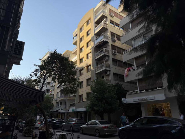 TEOK'TAN | GÜL SOKAK'TA OTOPARKLI SATILIK 3+1 GENİŞ DAİRE