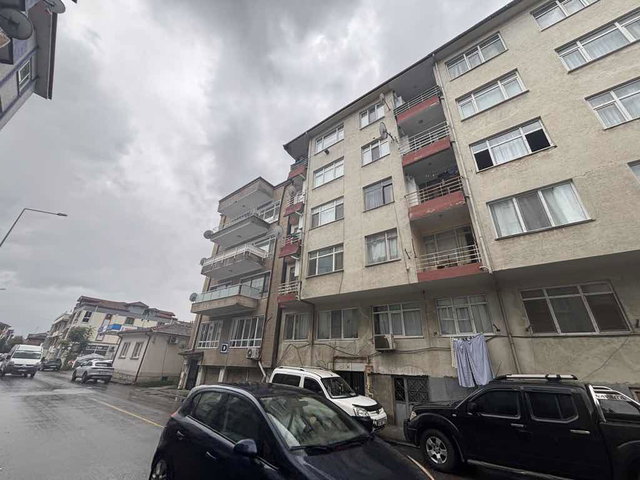 SAKARYA ADAPAZARI MERKEZDE 2+1 KİRALIK DAİRE REMAX HÜR FURKAN ATAK’TAN