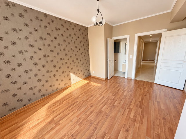 BEYLİKDÜZÜ BARIŞ MAHALLESİ PLUS RESIDENCE 3+1 2010 YAPIMI SATILIK
