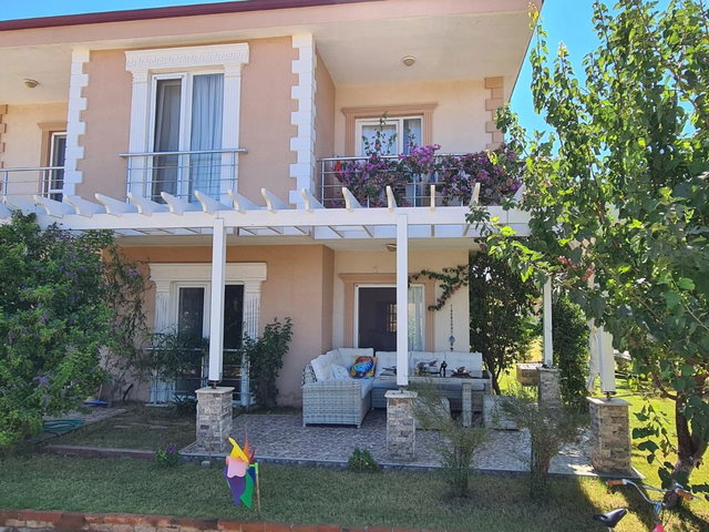 AYVALIK CUNDA MELINA KONAKLARI 3+1 EŞYALI KİRALIK VİLLA