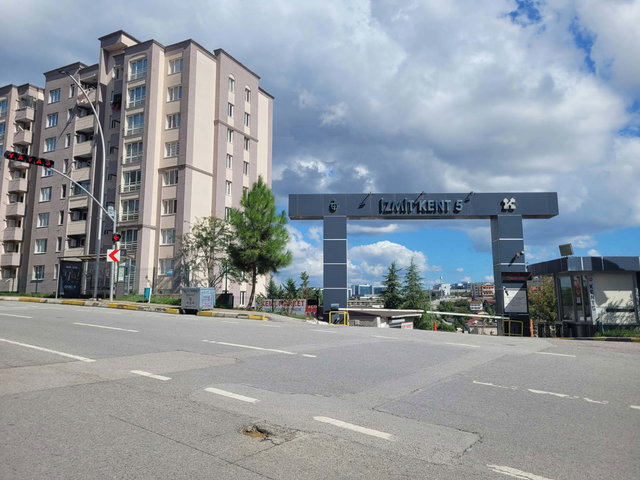 İZMİT KENT KONUT 5 ETAP 2+1 SATILIK DAİRE