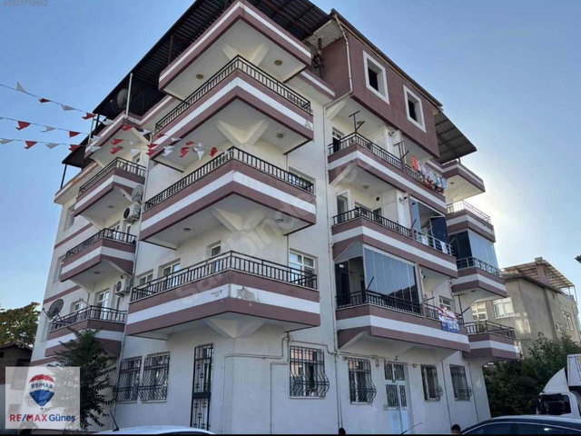YEŞİLTEPE SEYRAN MAH. YİĞİT APT. SATILIK ARAKAT DAİRE