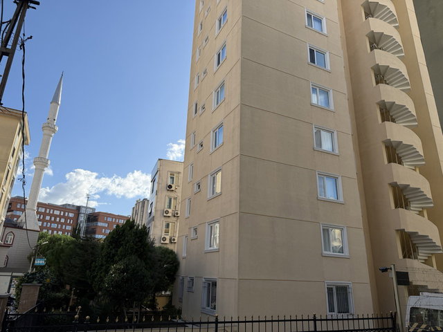 KÜÇÜKBAKKALKÖY METRO ÇIKIŞI 3+1 EBEVEYN BANYOLU NET 110 M2 KIRALIK DAIRE