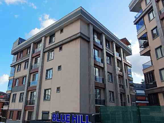 REMAX HEDEF GÖKHAN ASLANTAŞ'TAN BLUE HİLL SİTESİNDE 3+2 DUBLEKS