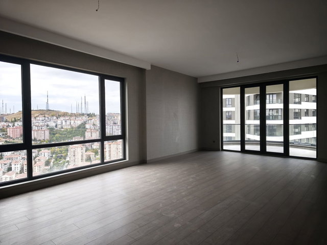 NATURA VADİ B2 BLOK 32.KATTA, AYDINLIK VE FERAH, ŞEHİR MANZARALI 4+1