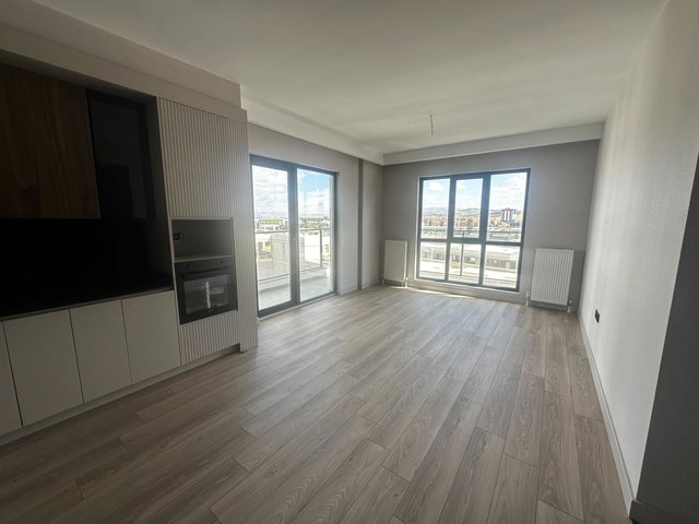 NATURA PORT REZIDANS+AVM DE 7. KAT OTONOMI VE ESENBOĞAYA KOMŞU 2+1 LÜKS DAIRE