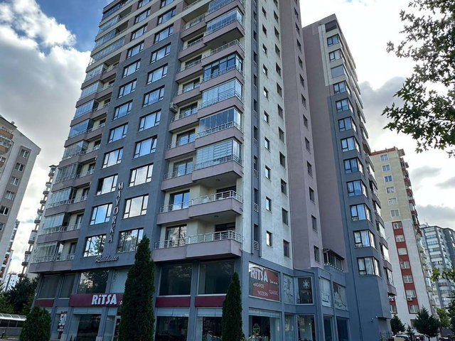 MÜKEMMEKL KONUMDA 4+1