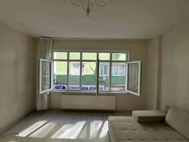 KENTSELE HAZIR HARİKA KONUM 2+1 ARAKAT SATILIK DAİRE