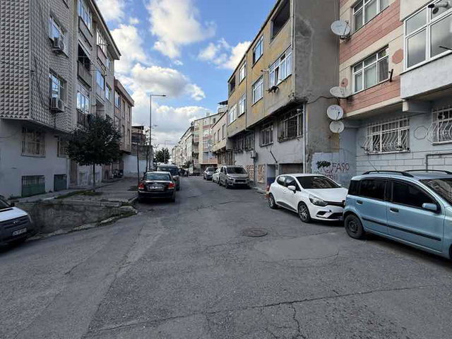 KARLITEPE’DE 2+1 85 M² NET KAPALI BALKON KİLER 3.KAT