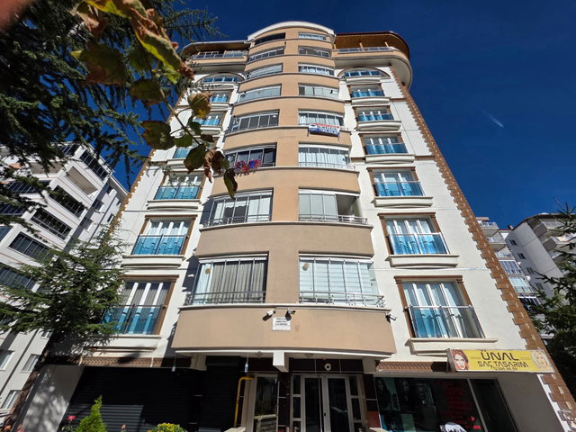 ŞEHİTLER CAD ÜSTÜ 4. KAT ÖN CEPHE SATILIK 3+1 DAİRE