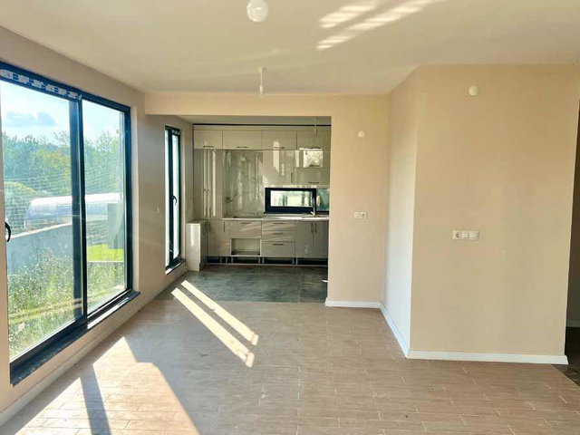 DÜZCE ÇAKIRLARDA DOĞA VE YEŞİLLİKLER İÇİNDE 4+1 MÜSTAKİL VİLLA
