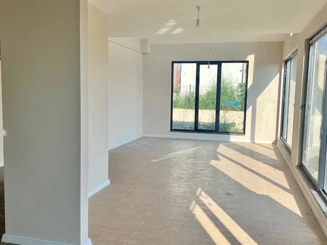 DÜZCE ÇAKIRLARDA DOĞA VE YEŞİLLİKLER İÇİNDE 4+1 MÜSTAKİL VİLLA