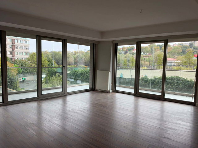 EMİNE GÖKTÜRK,DEN İNİSTANBUL,DA BÜYÜK HAVUZ CEPHE 4+1